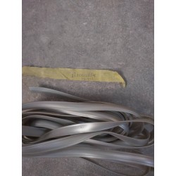 PVC schroefafdekprofiel lichtgrijs