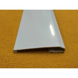 Aluminium profiel boven skirting