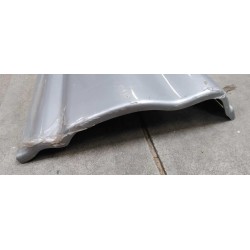 Zijskirt links voor