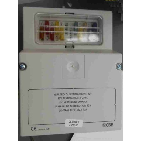 CBE DS300-EL 209005 distributiebox met 12V zekeringen